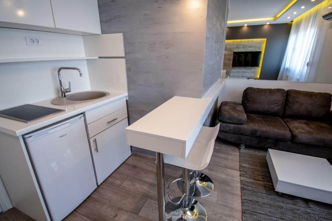 Luxury Boutique City Center Apartments Belgrade Exterior photo